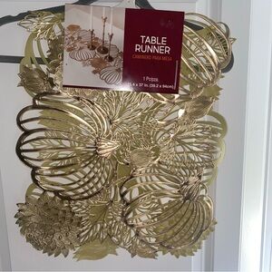 Gold Pumpkins Autumn‎ Fall Thanksgiving Vinyl Table Runner 15.4" x 37"